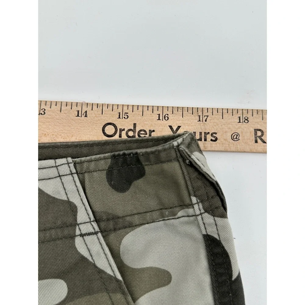 True Religion Cargo Pants Mens 29 Green Camouflage Straight Fit Military Modern